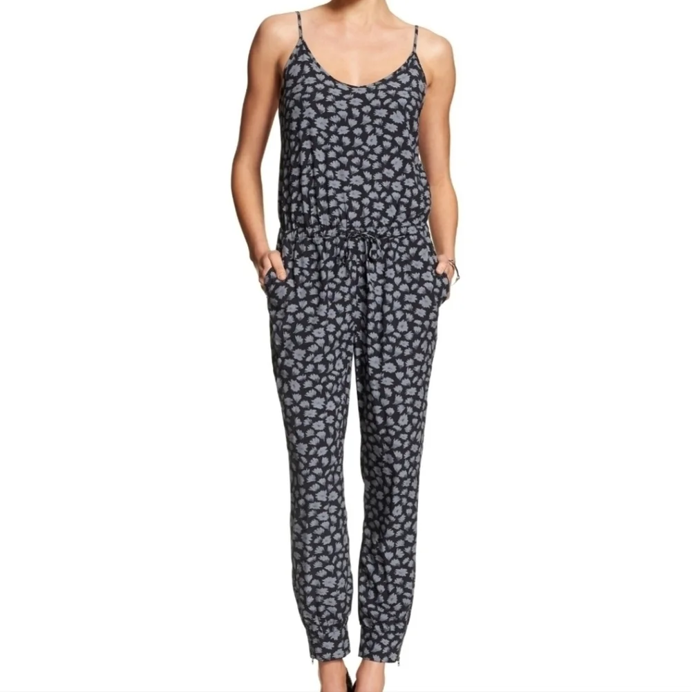 Banana‎ Republic navy floral drawstring waist  zipper bottom jogger jumpsuit